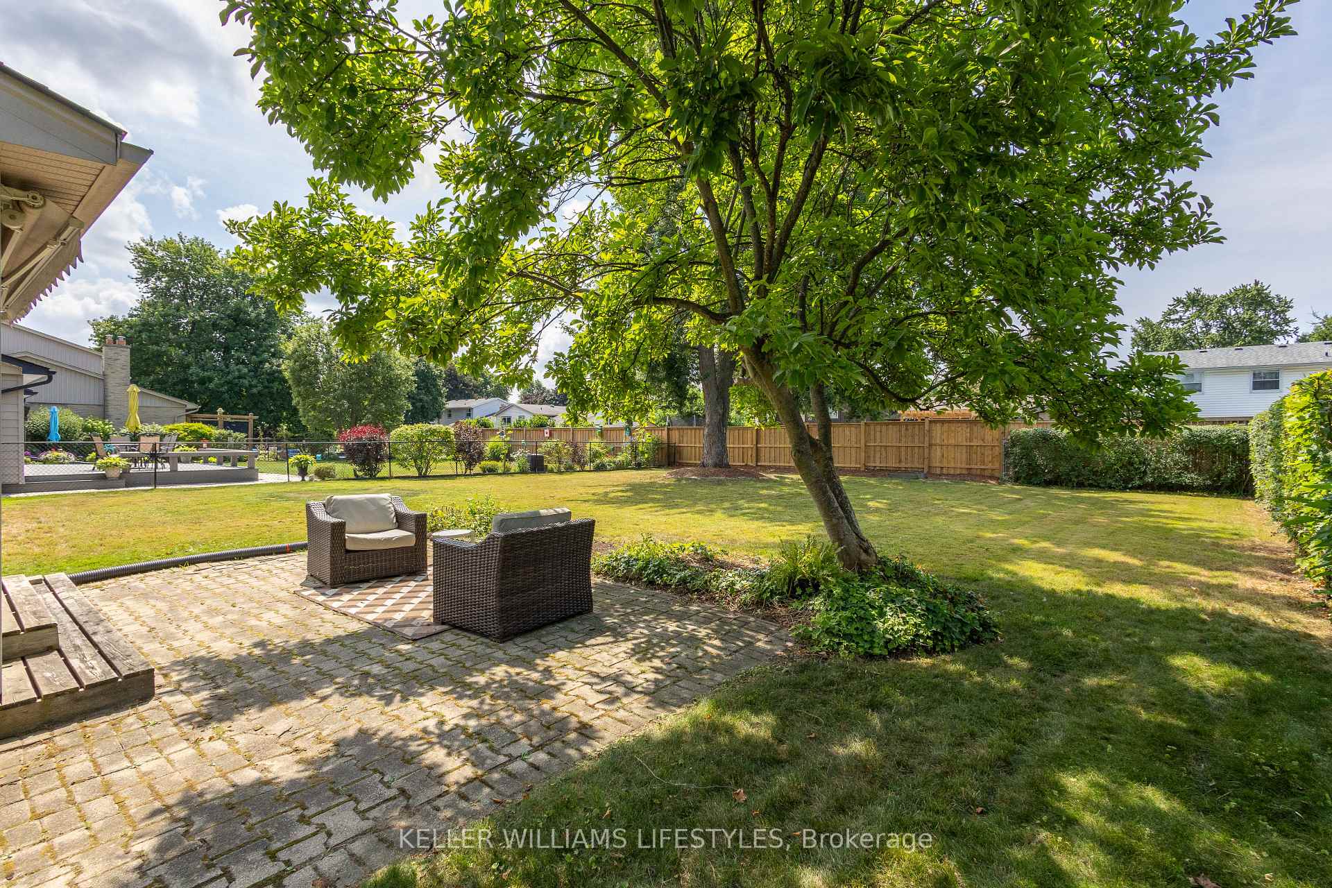 Photo 36 of 203 McMaster Court, London, South M — HOMEH