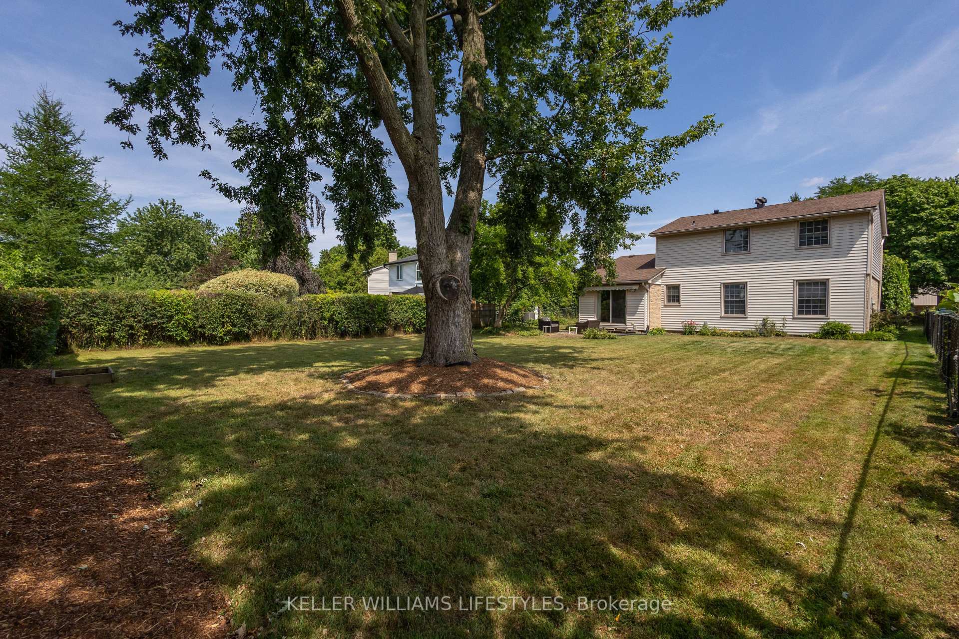 Photo 38 of 203 McMaster Court, London, South M — HOMEH