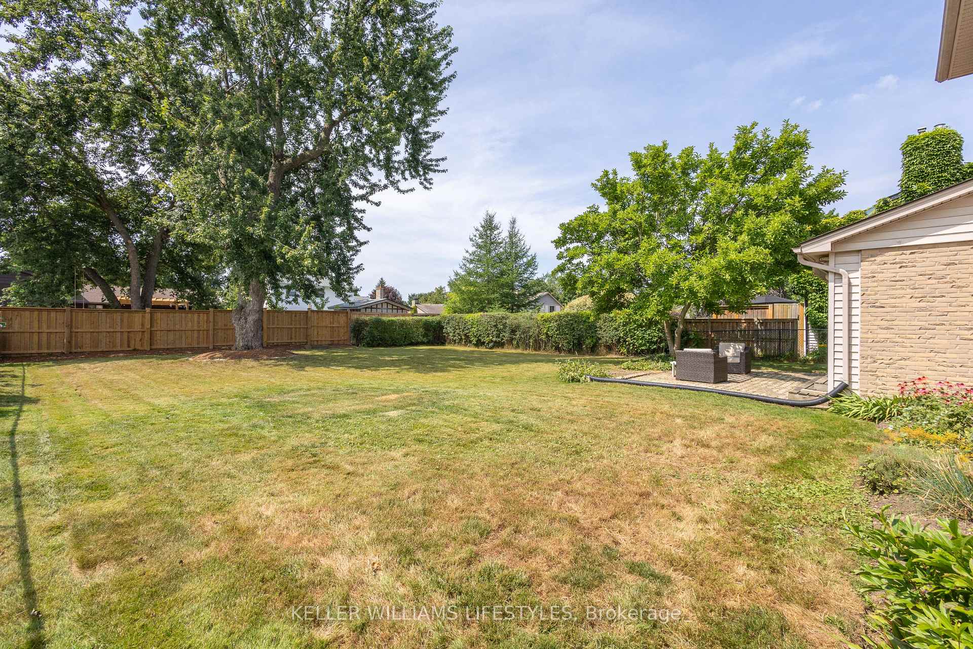 Photo 39 of 203 McMaster Court, London, South M — HOMEH