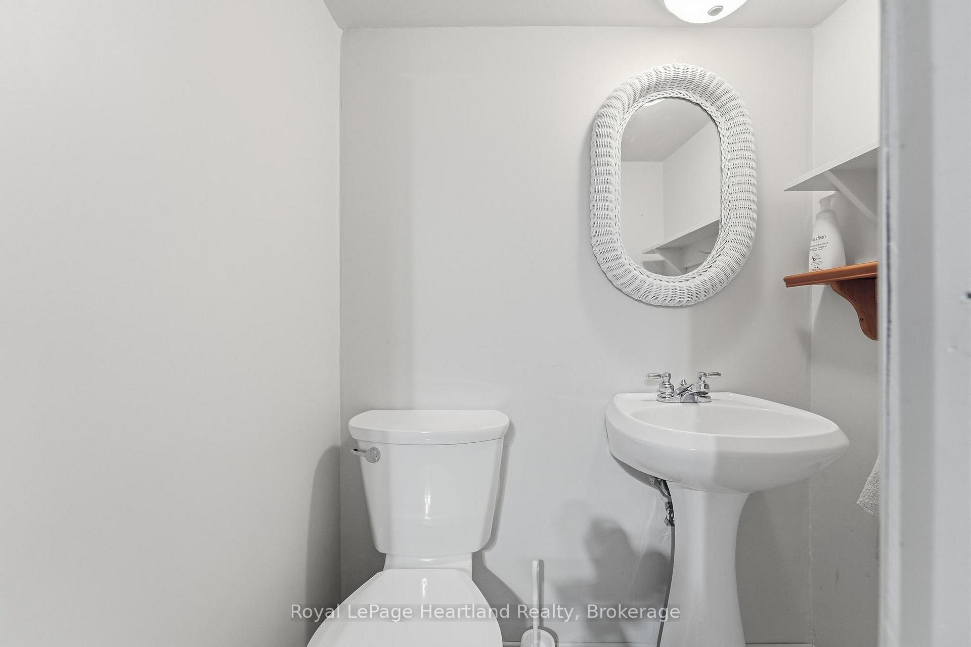 Photo 31 of 223 Kemp Crescent, Stratford — HOMEH