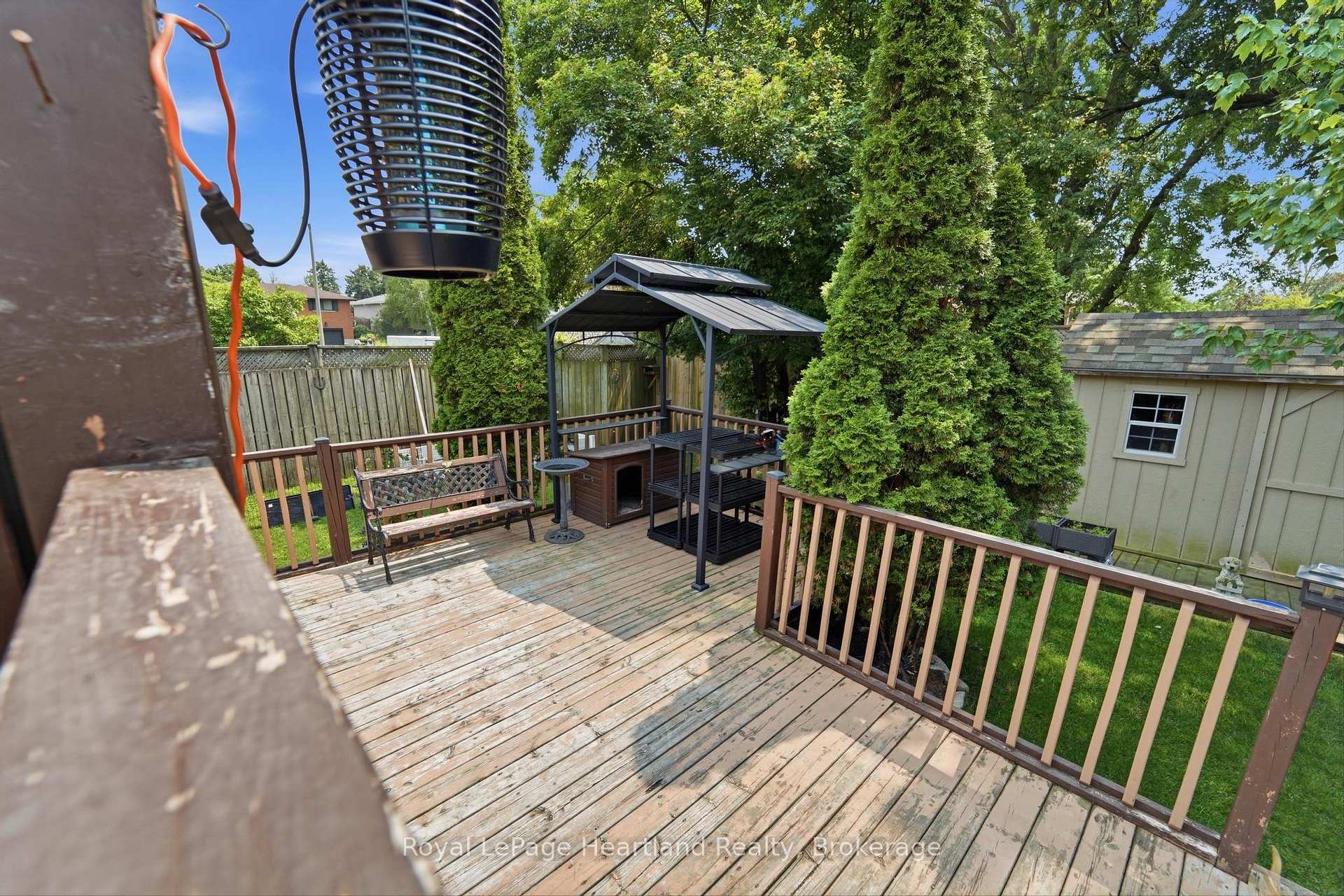 Photo 33 of 223 Kemp Crescent, Stratford — HOMEH