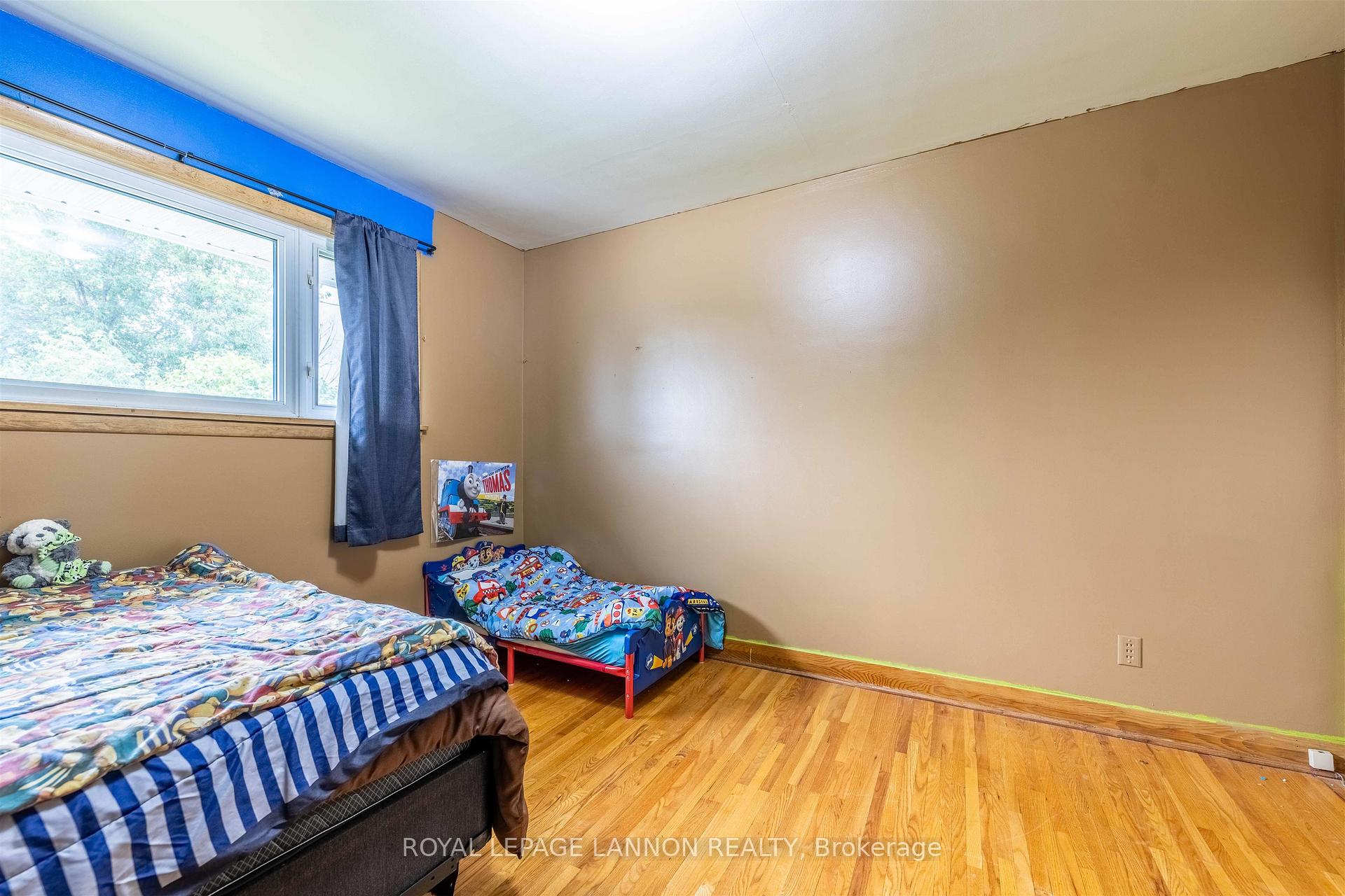 Photo 12 of 468 Heather Crescent, Thunder Bay, Green Acres — HOMEH