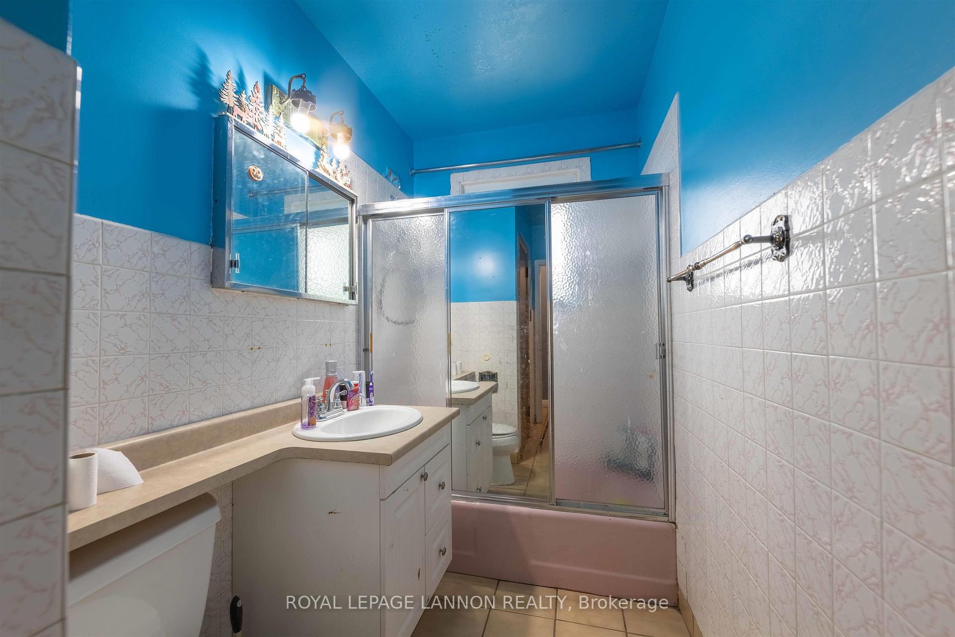 Photo 21 of 468 Heather Crescent, Thunder Bay, Green Acres — HOMEH