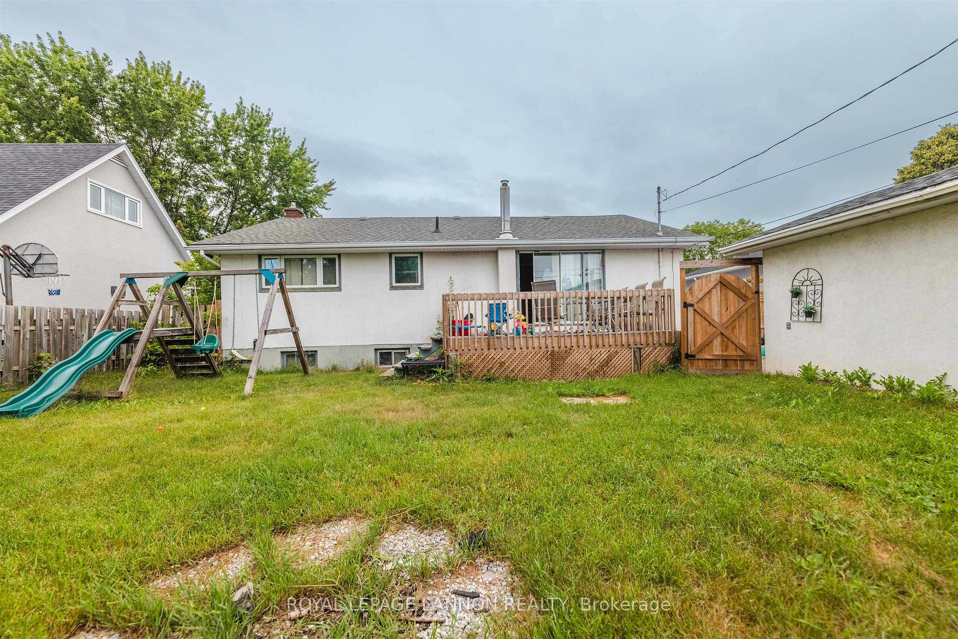 Photo 35 of 468 Heather Crescent, Thunder Bay, Green Acres — HOMEH