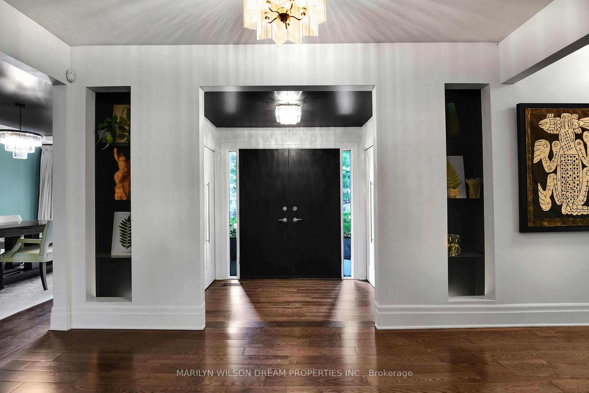 Photo 7 of 11 Burrows Road, Ottawa, Rothwell Heights — HOMEH