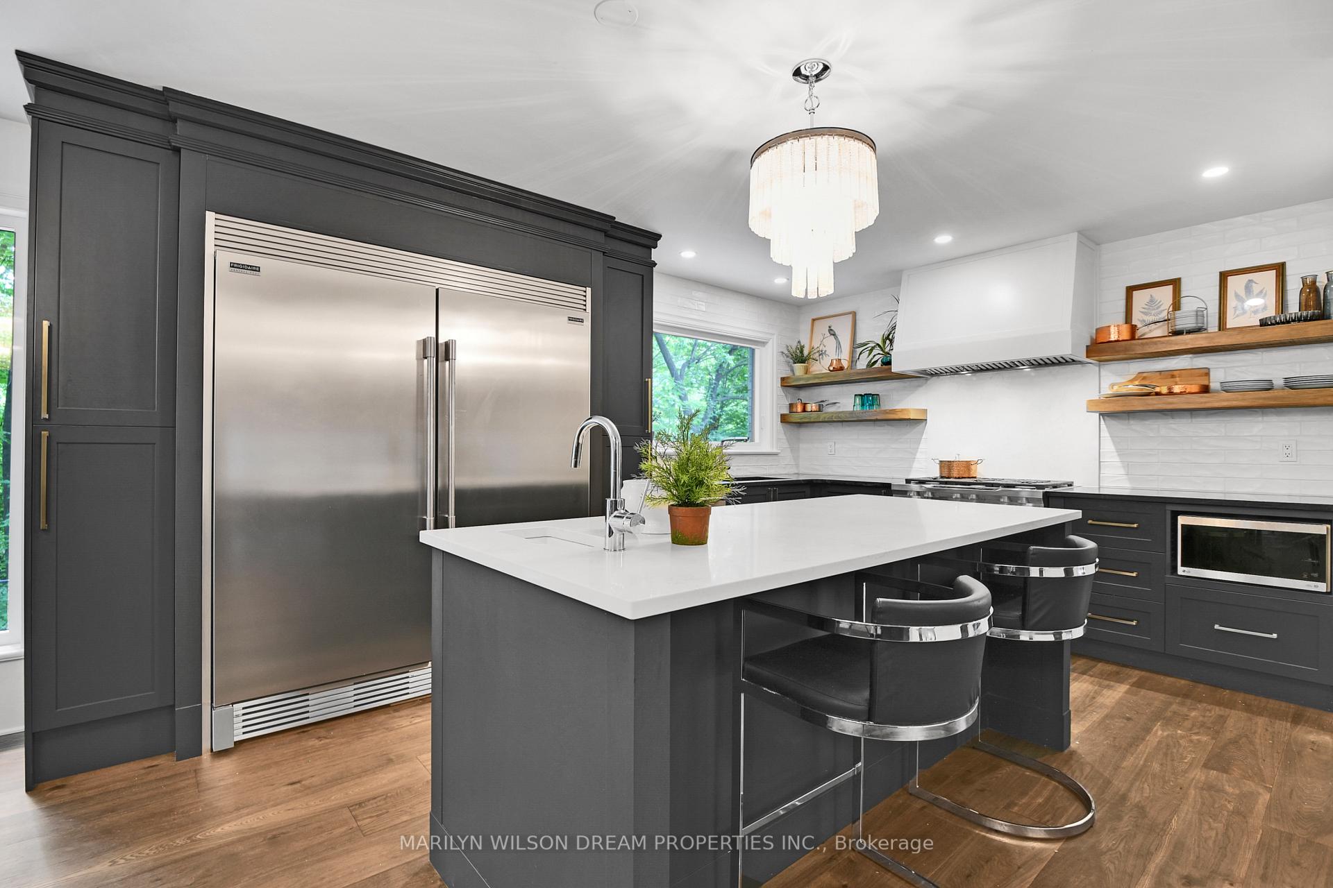 Photo 16 of 11 Burrows Road, Ottawa, Rothwell Heights — HOMEH