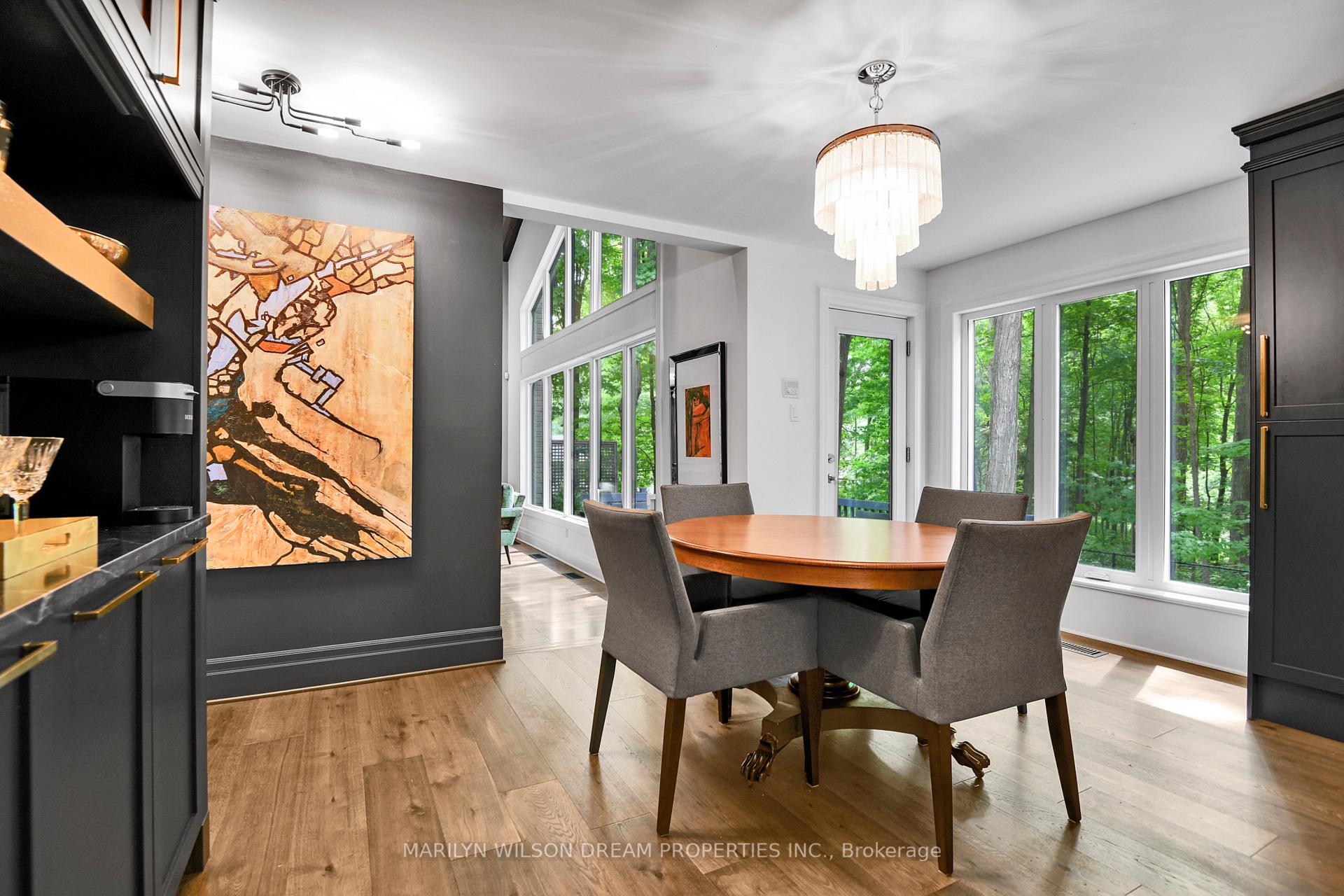 Photo 19 of 11 Burrows Road, Ottawa, Rothwell Heights — HOMEH