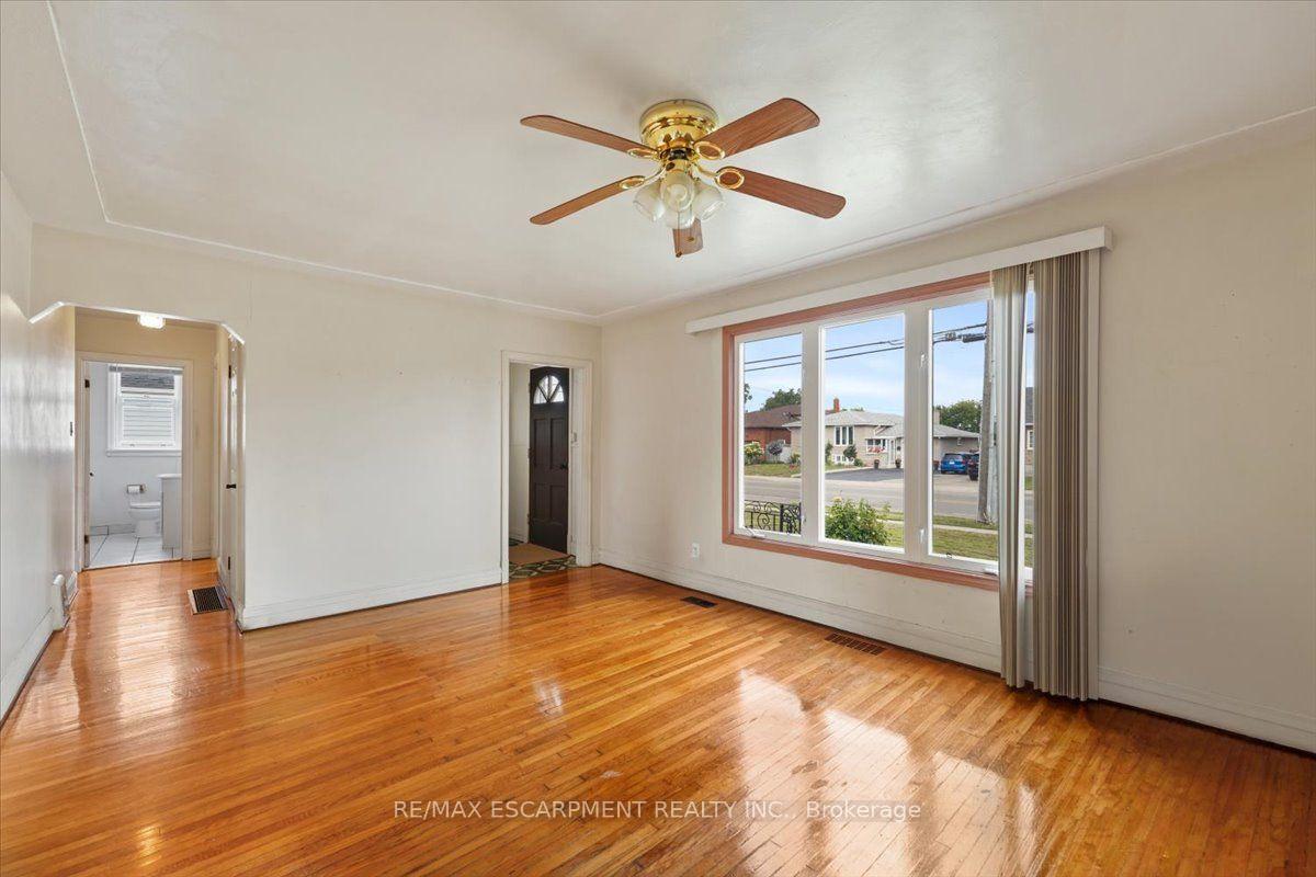 Photo 10 of 279 Millen Road, Hamilton, Stoney Creek — HOMEH