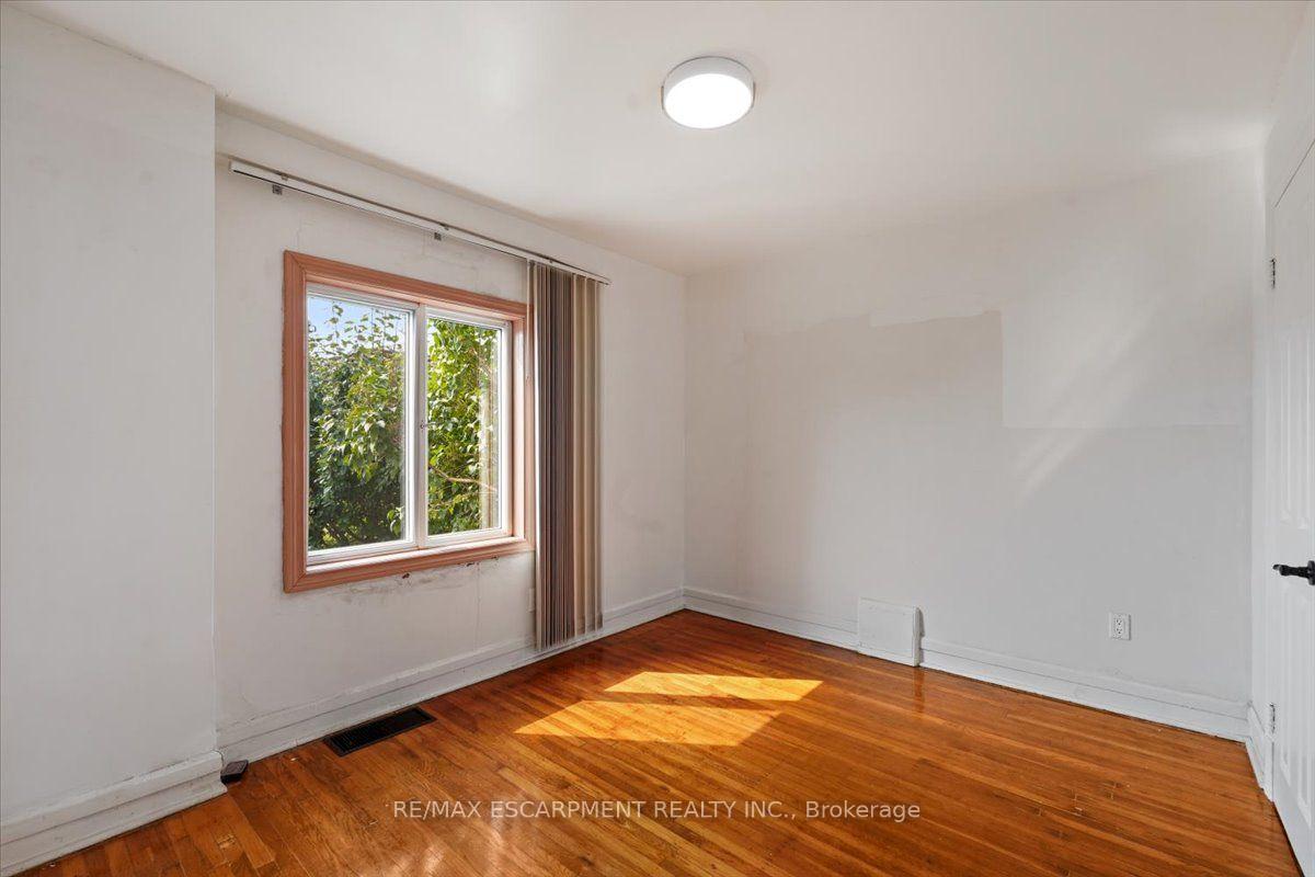 Photo 17 of 279 Millen Road, Hamilton, Stoney Creek — HOMEH