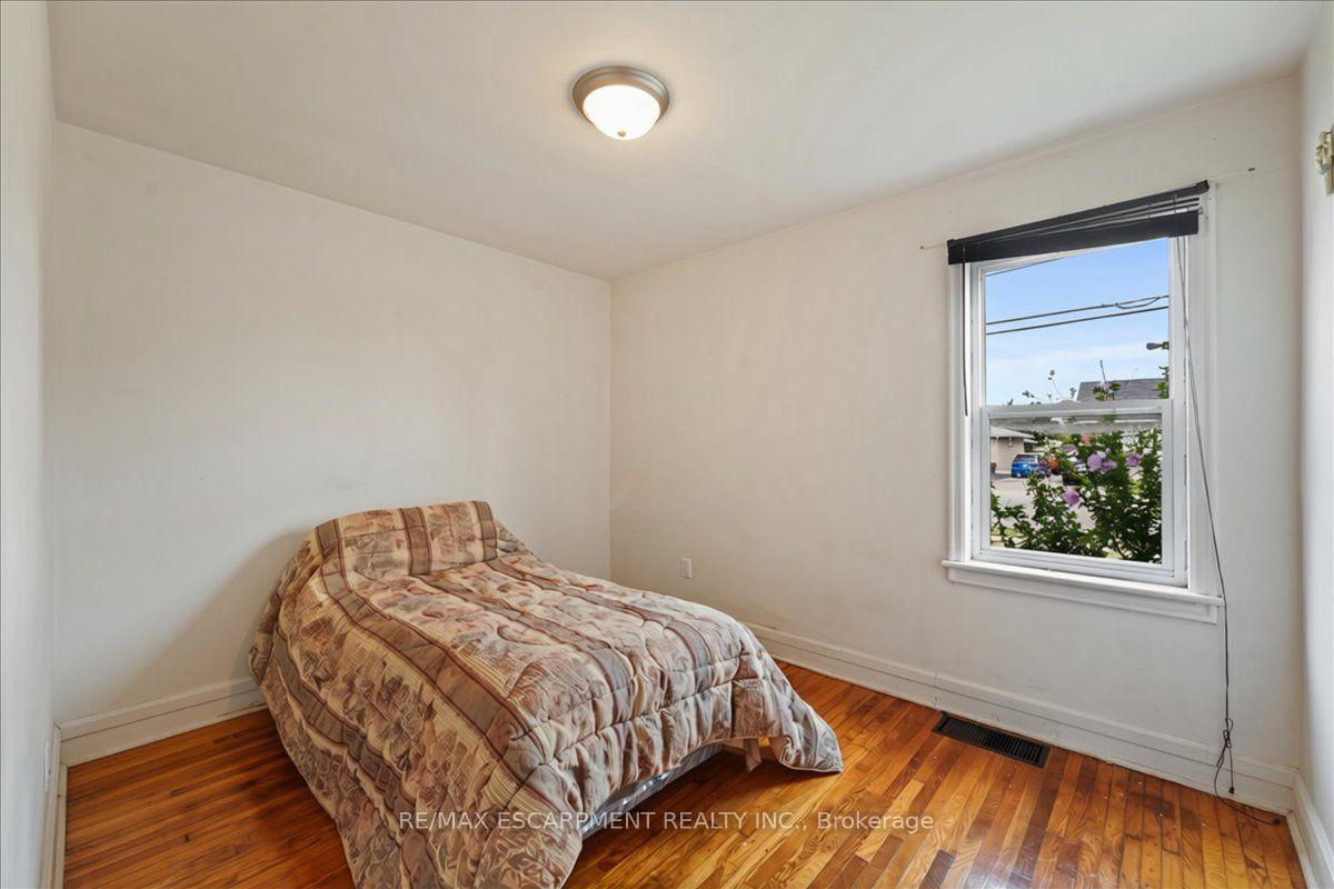 Photo 20 of 279 Millen Road, Hamilton, Stoney Creek — HOMEH