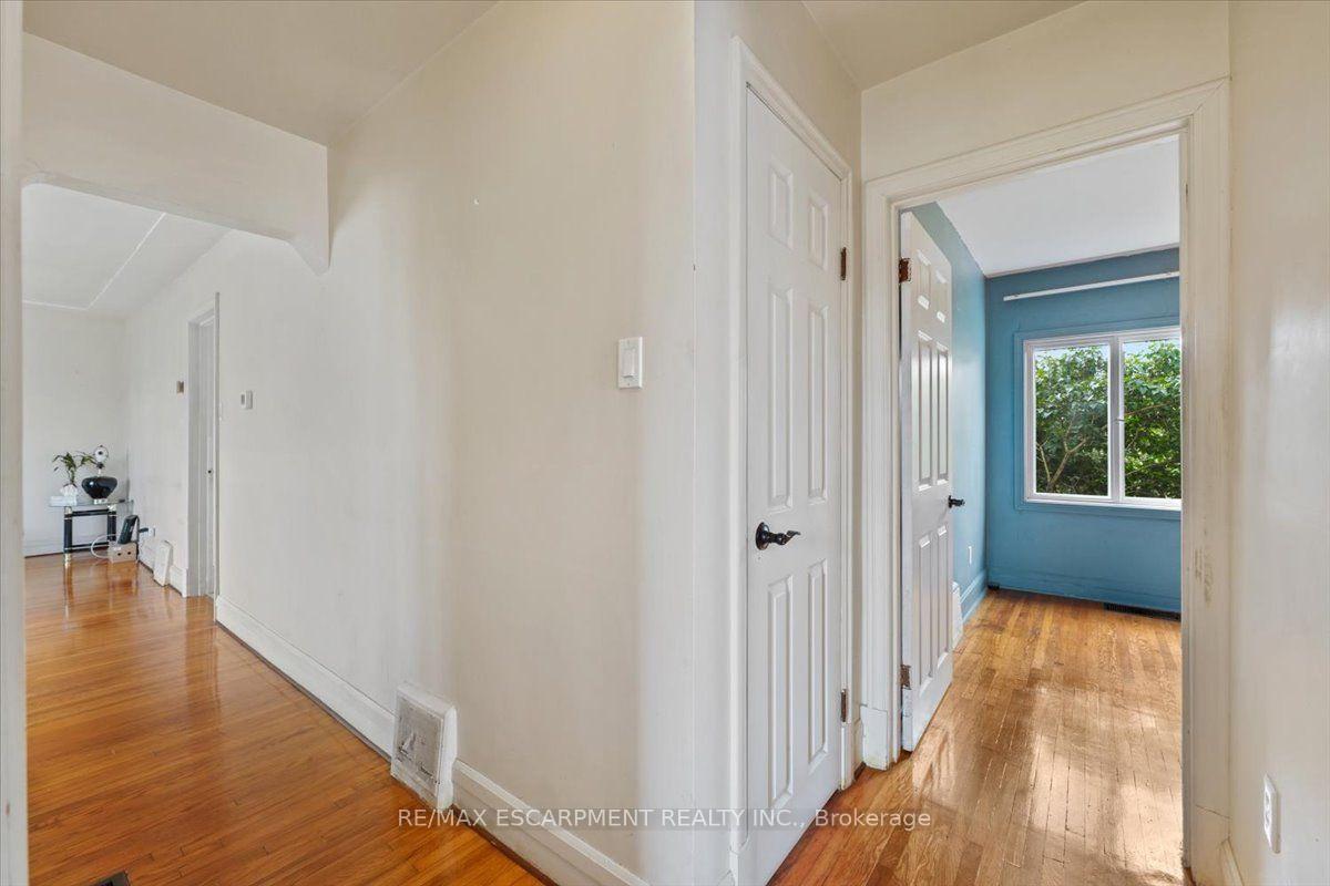Photo 23 of 279 Millen Road, Hamilton, Stoney Creek — HOMEH