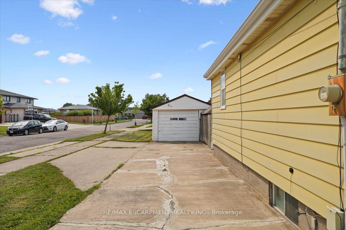 Photo 24 of 279 Millen Road, Hamilton, Stoney Creek — HOMEH