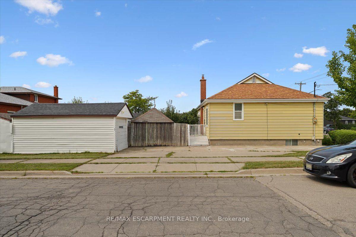 Photo 25 of 279 Millen Road, Hamilton, Stoney Creek — HOMEH
