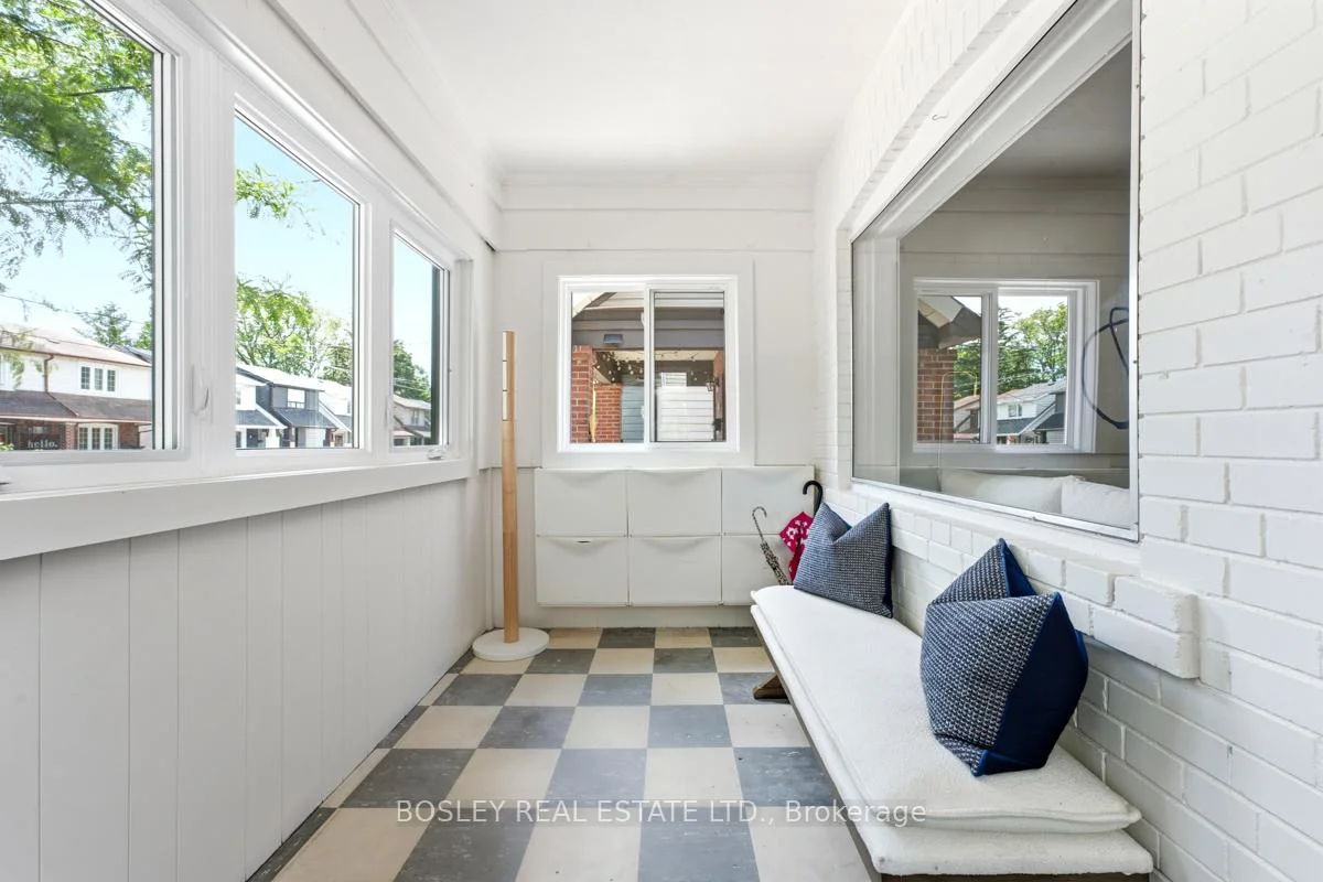 Photo 18 of 308 Springdale Boulevard, Toronto, Danforth Village-East York — HOMEH