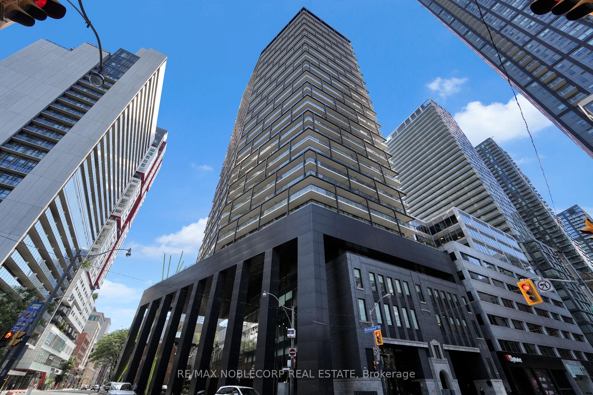 Photo 1 of Unit 2111, 125 Peter Street, Toronto, Waterfront Communities — HOMEH