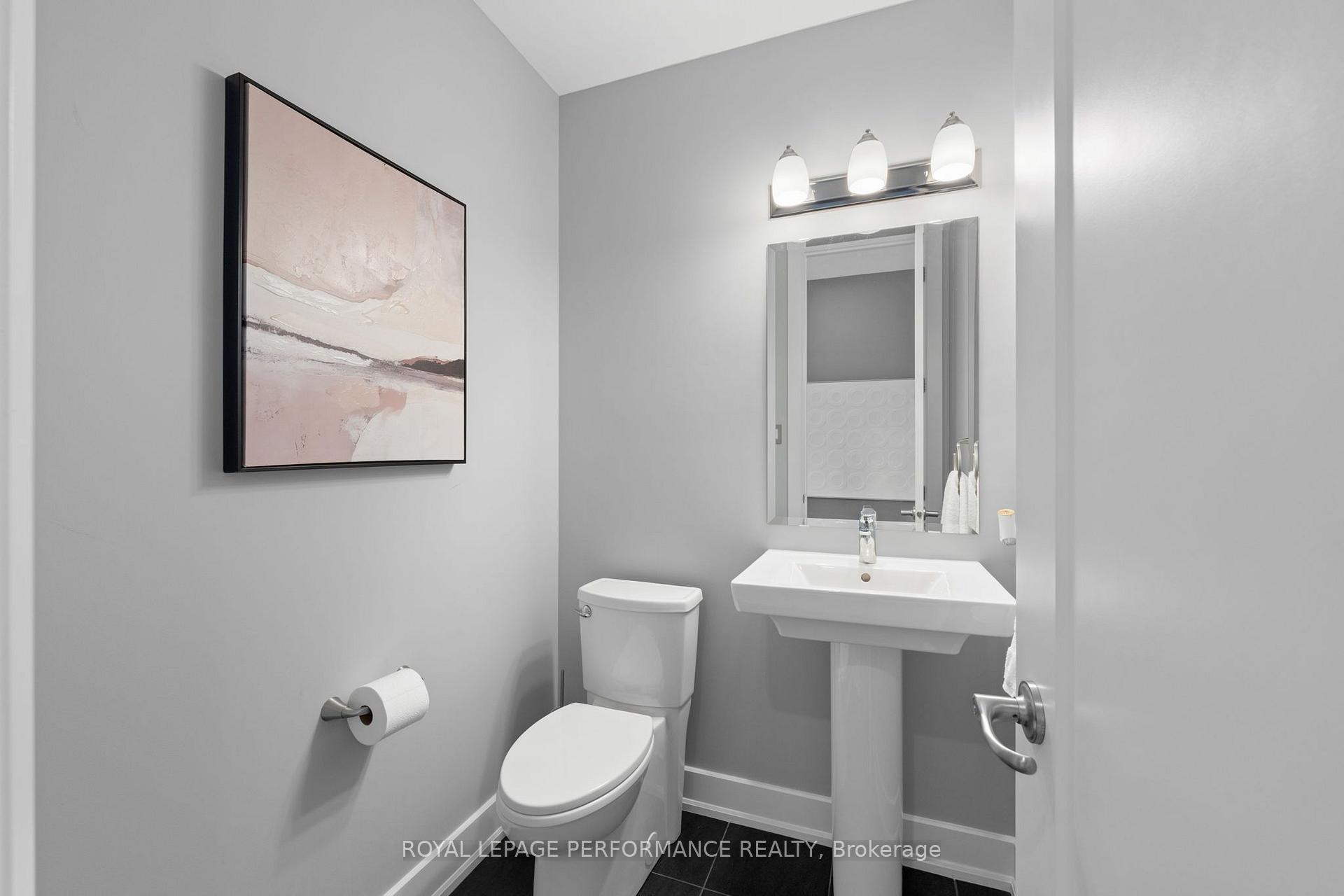 Photo 18 of 210 Spindrift Circle, Ottawa, Mahogany Community — HOMEH