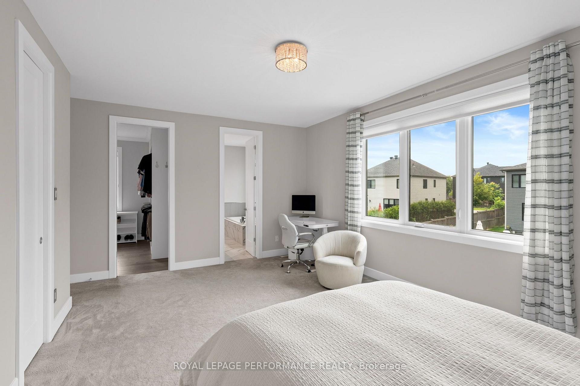 Photo 22 of 210 Spindrift Circle, Ottawa, Mahogany Community — HOMEH