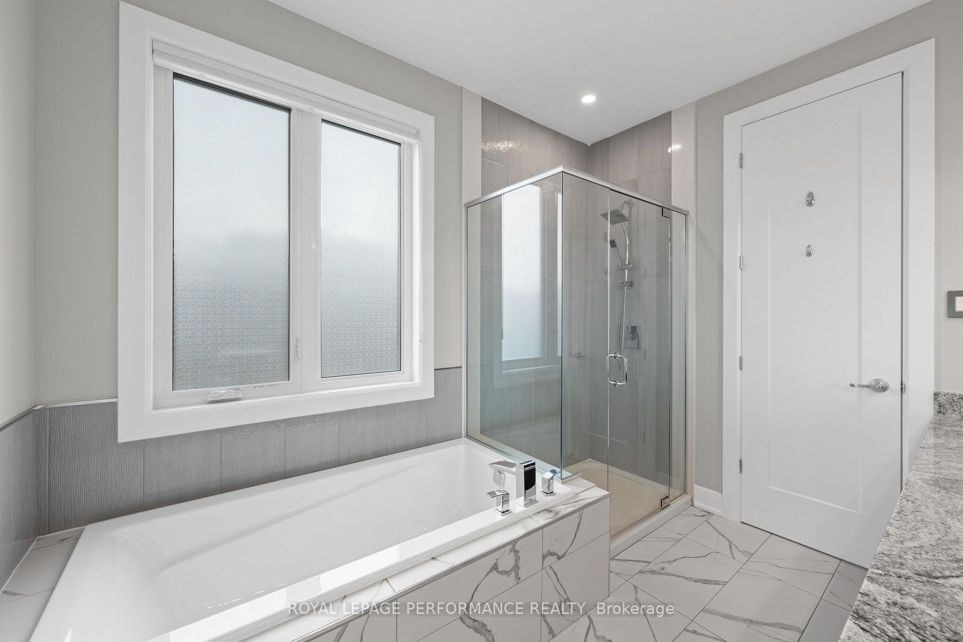 Photo 24 of 210 Spindrift Circle, Ottawa, Mahogany Community — HOMEH