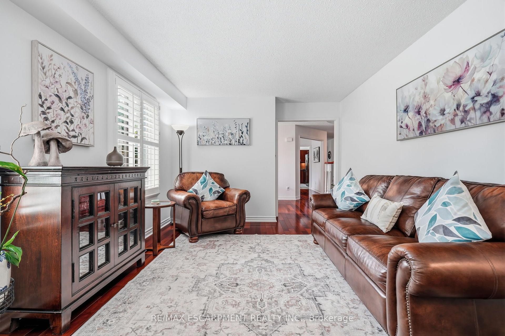 Photo 8 of 1154 Windrush Drive, Oakville, Glen Abbey — HOMEH