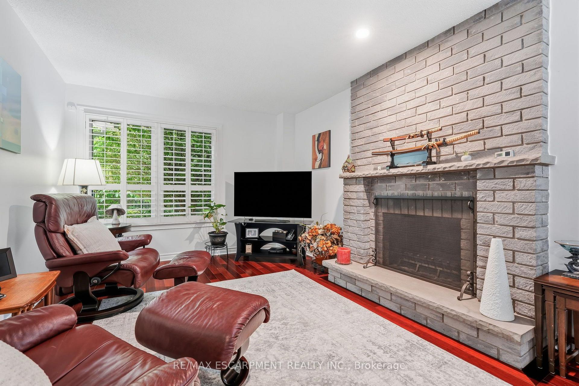 Photo 19 of 1154 Windrush Drive, Oakville, Glen Abbey — HOMEH