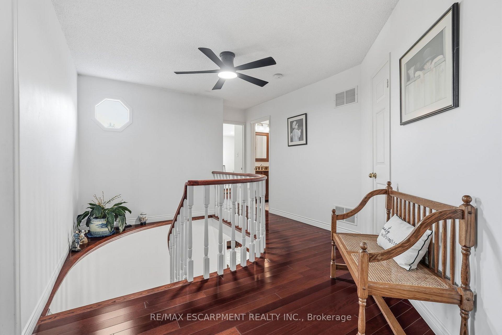 Photo 26 of 1154 Windrush Drive, Oakville, Glen Abbey — HOMEH