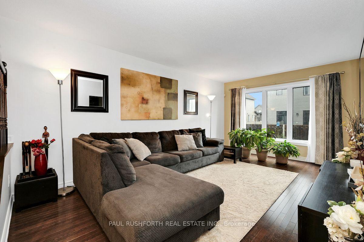 Photo 5 of 668 Petrichor Crescent, Ottawa, Avalon West — HOMEH