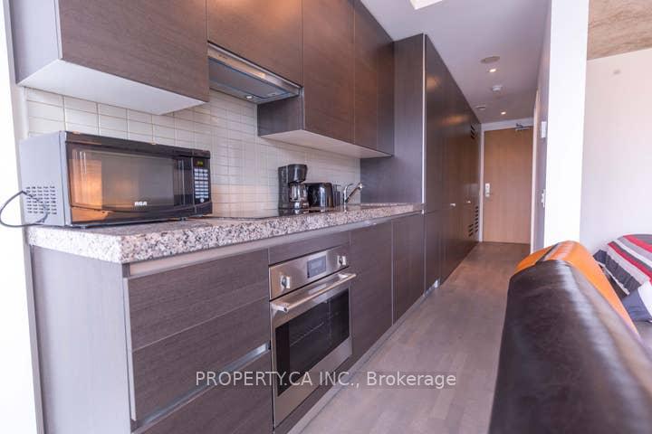 Photo 8 of Unit 1216, 629 King Street W, Toronto, Waterfront Communities — HOMEH
