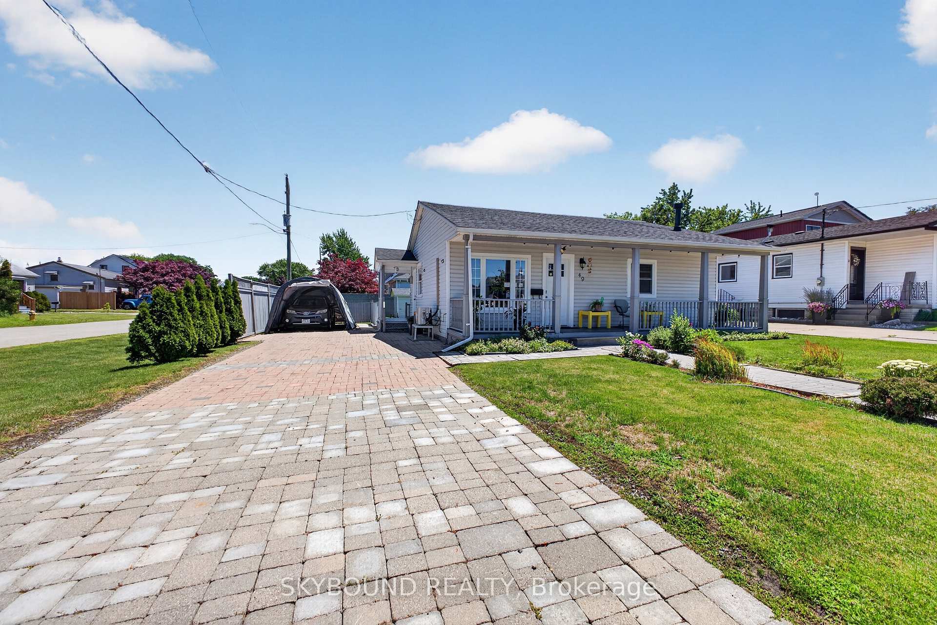 Photo 8 of 49 Powerview Avenue, St. Catharines, Western Hill — HOMEH