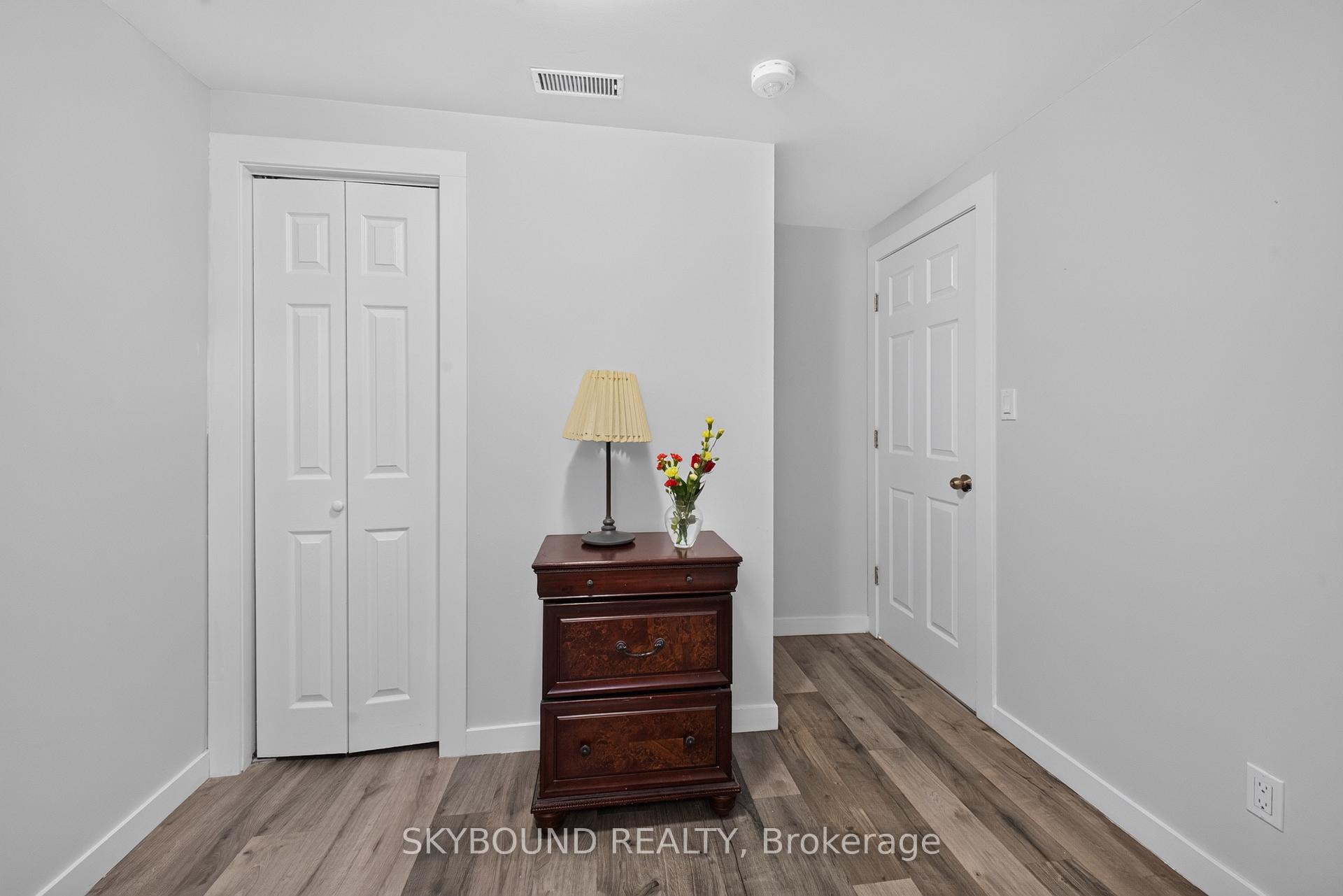 Photo 15 of 49 Powerview Avenue, St. Catharines, Western Hill — HOMEH