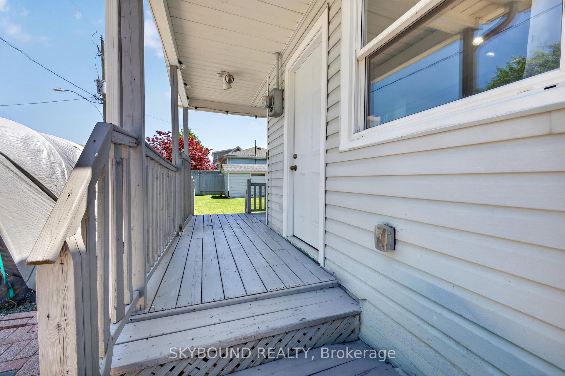 Photo 22 of 49 Powerview Avenue, St. Catharines, Western Hill — HOMEH