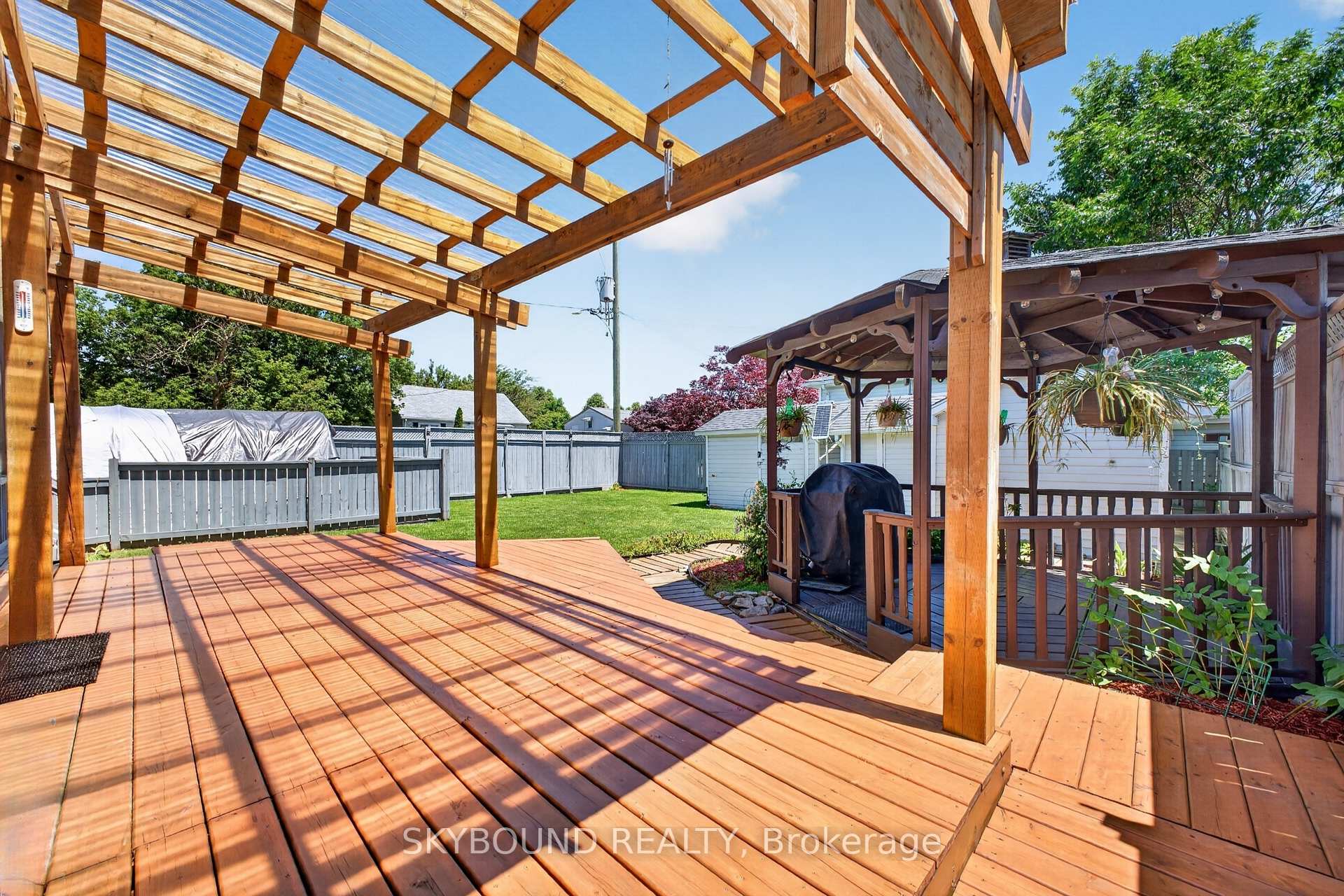 Photo 29 of 49 Powerview Avenue, St. Catharines, Western Hill — HOMEH