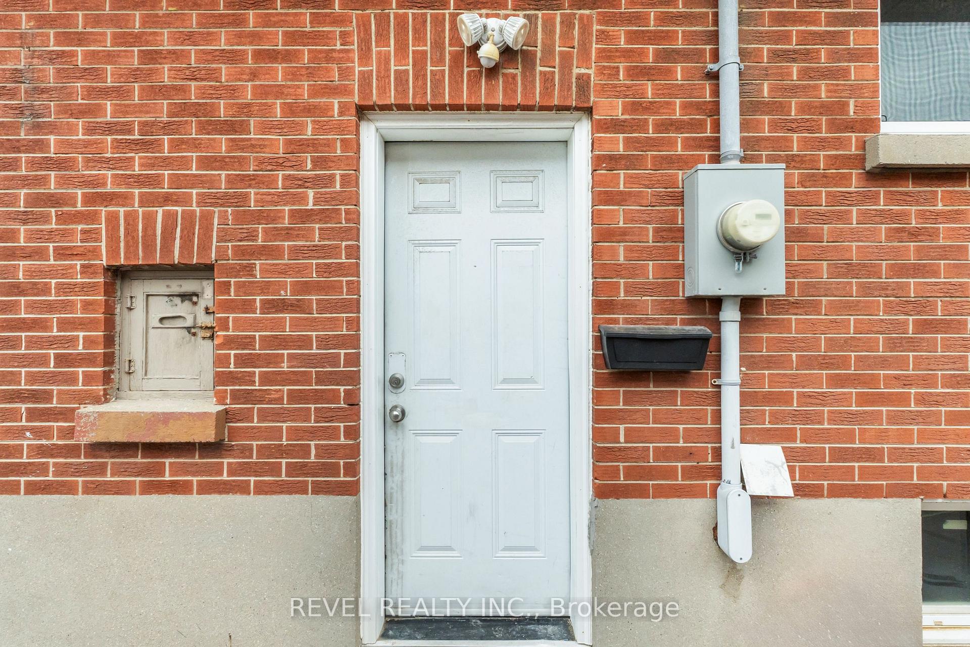 Photo 20 of 863 Ritson Road S, Oshawa, Lakeview — HOMEH
