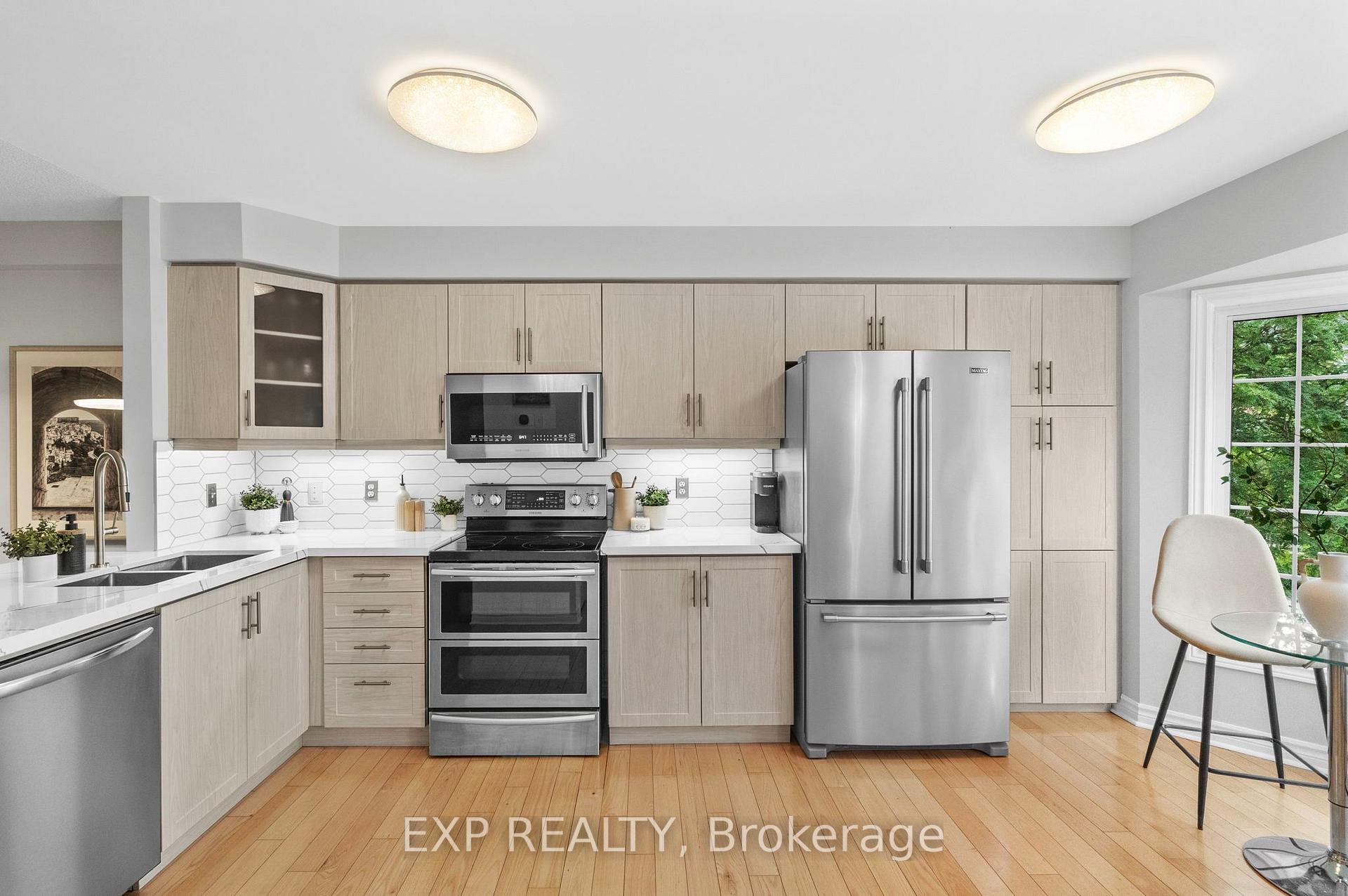Photo 15 of Unit 55, 3480 Upper Middle Road, Burlington, Palmer — HOMEH