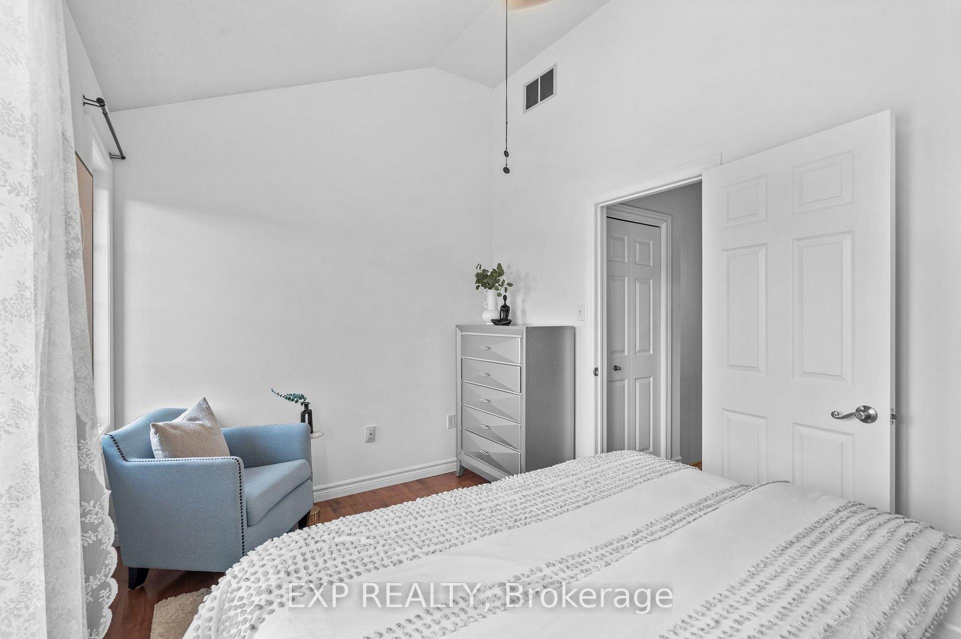 Photo 30 of Unit 55, 3480 Upper Middle Road, Burlington, Palmer — HOMEH