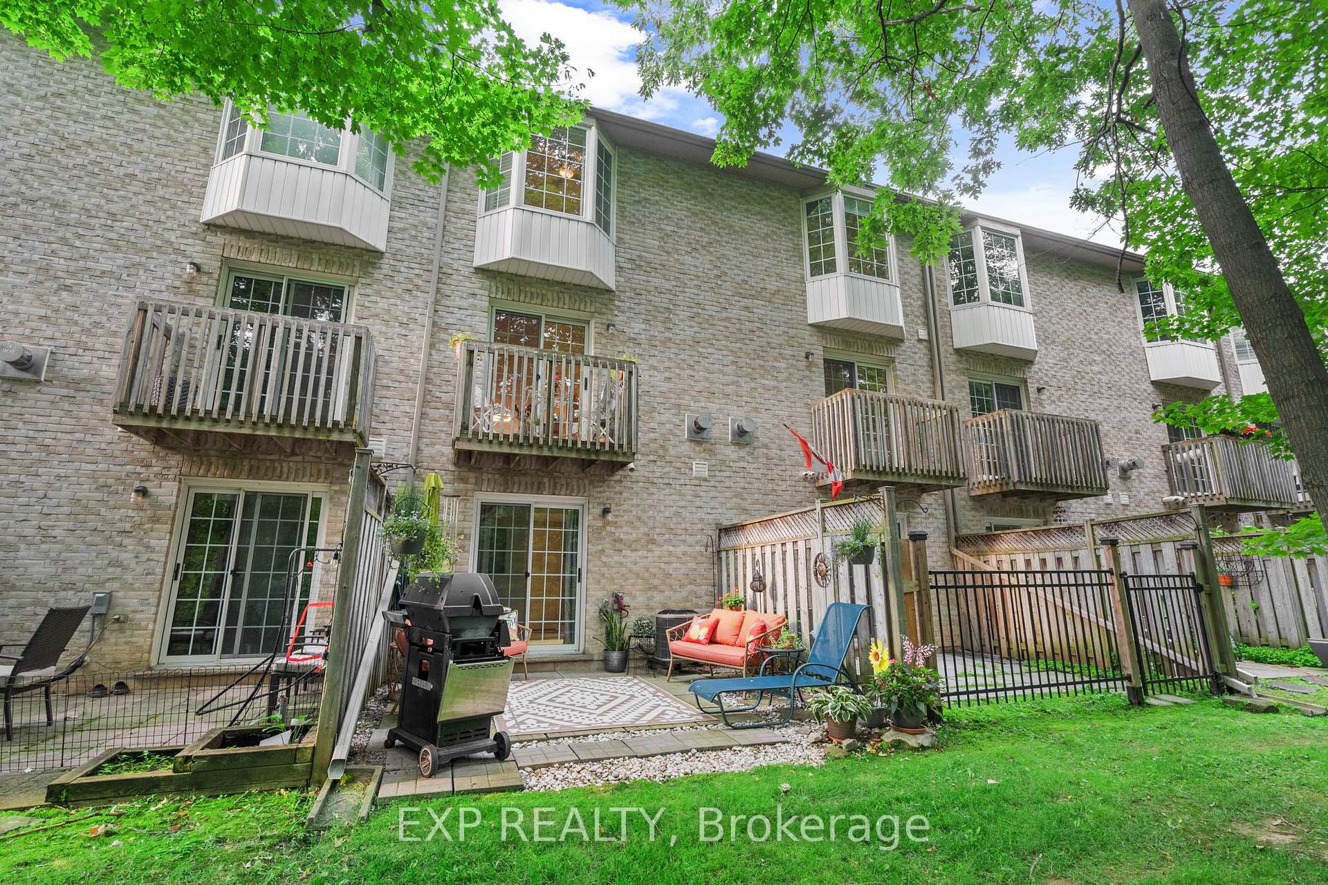 Photo 46 of Unit 55, 3480 Upper Middle Road, Burlington, Palmer — HOMEH