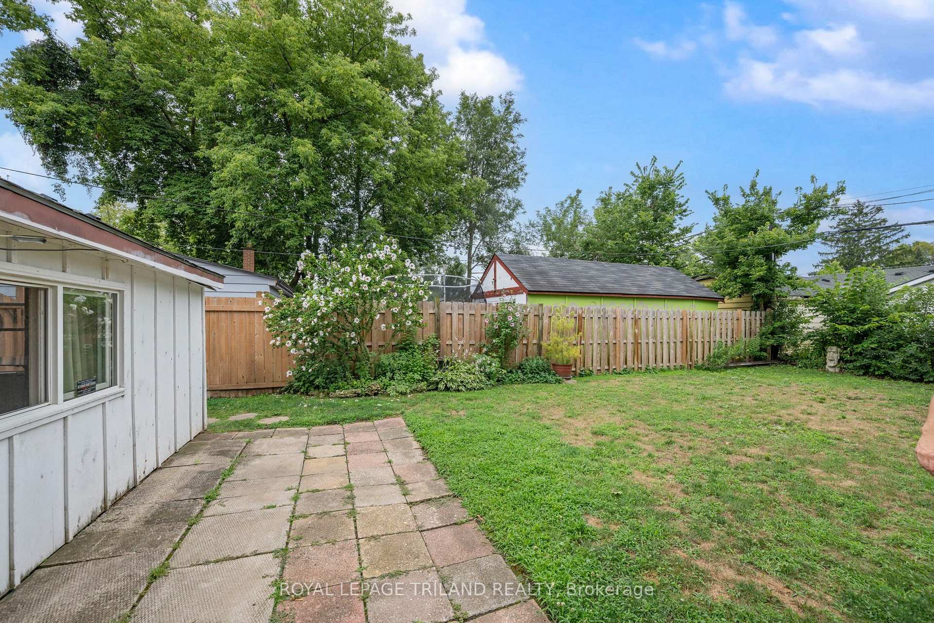 Photo 37 of 191 Elgin Street, London, East M — HOMEH
