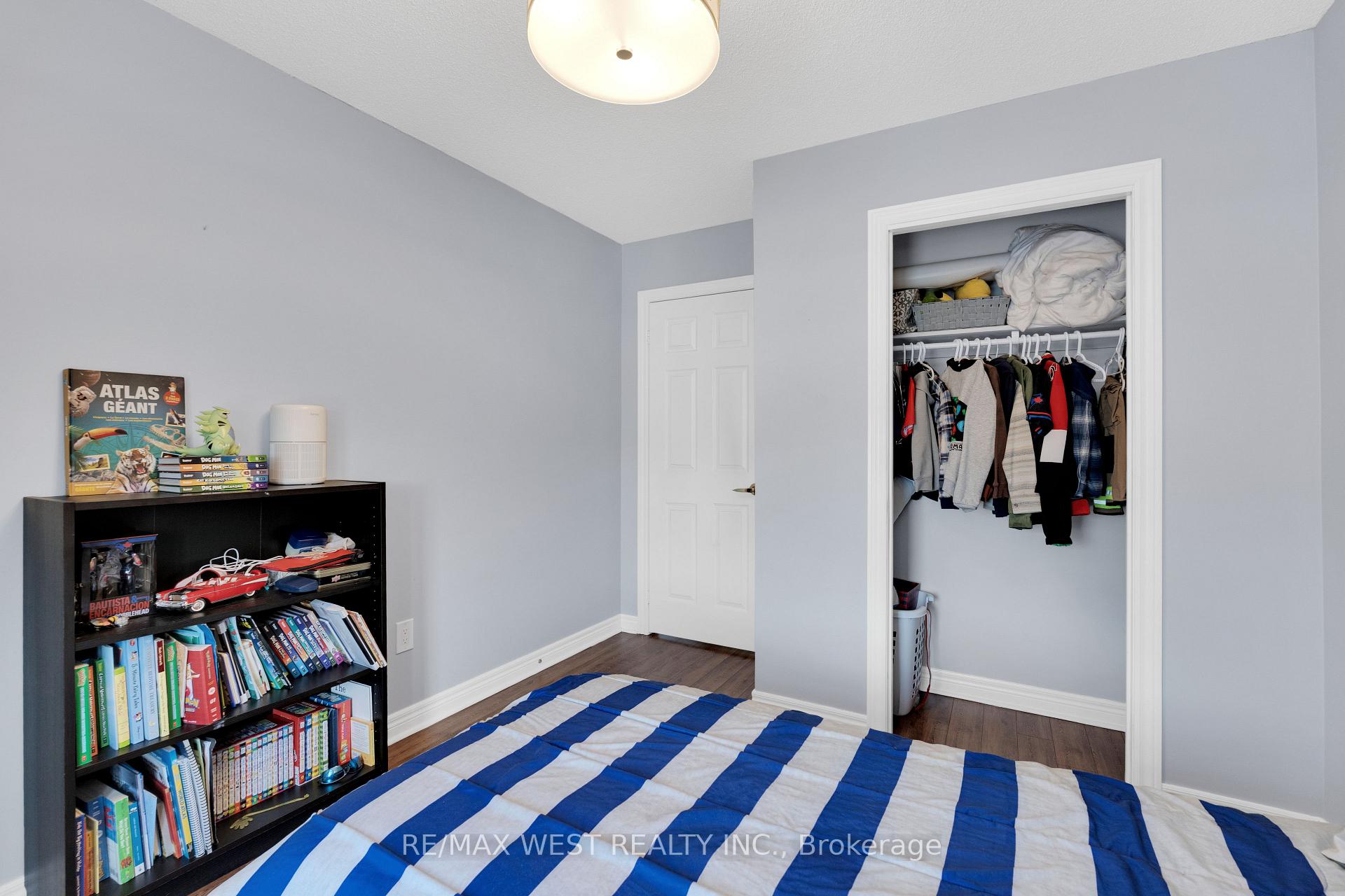 Photo 24 of 312 Ellwood Drive W, Caledon, Bolton West — HOMEH