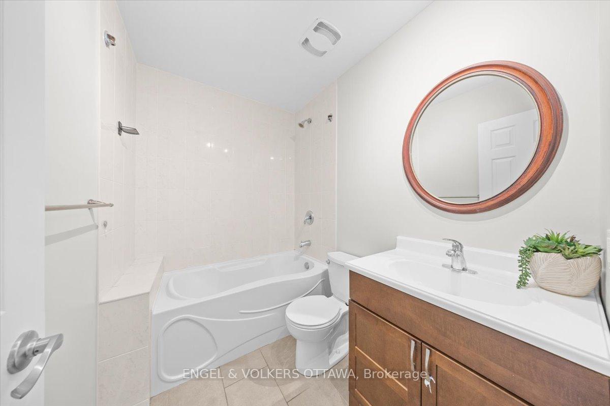 Photo 40 of Unit 4, 72 Greenfield Avenue, Ottawa, Ottawa East — HOMEH