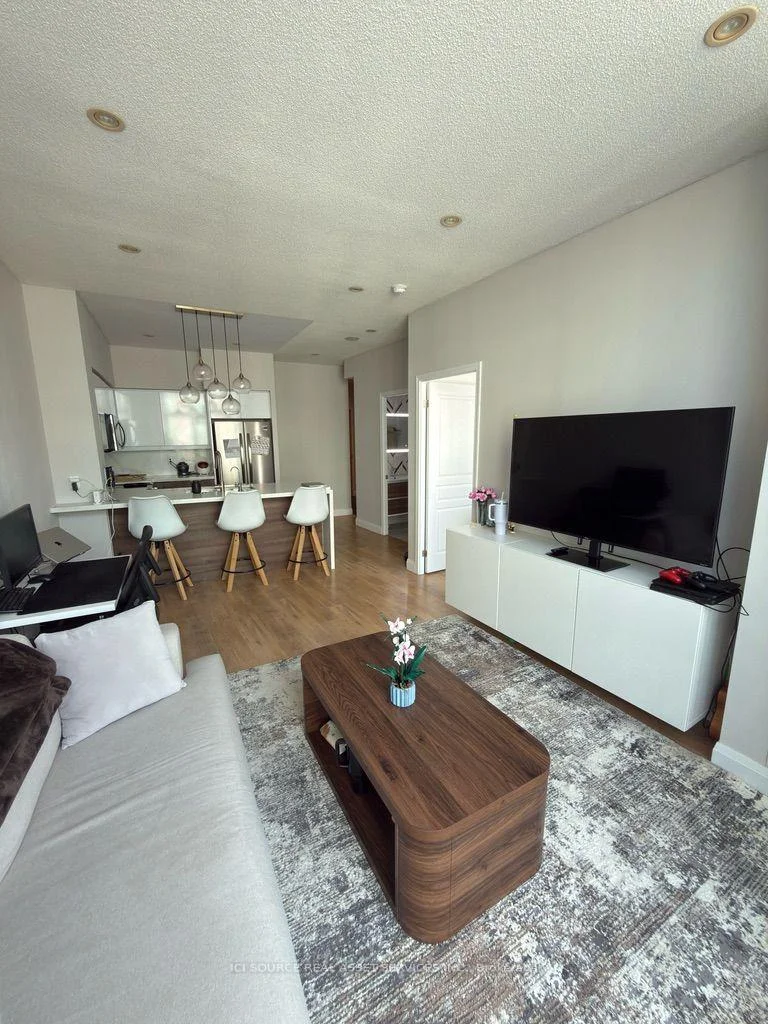 Photo 9 of Unit PH09, 509 Beecroft Road, North York, Willowdale West — HOMEH