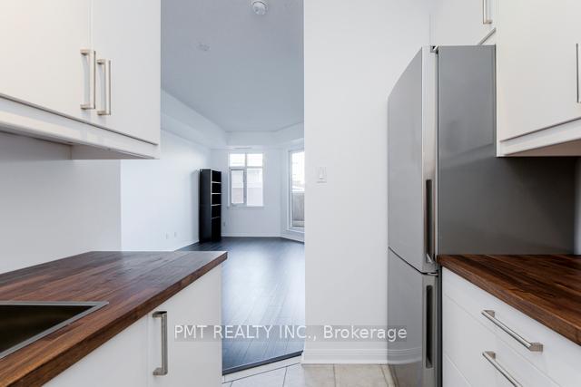 Photo 8 of Unit 427, 550 Front Street W, Toronto, Waterfront Communities — HOMEH