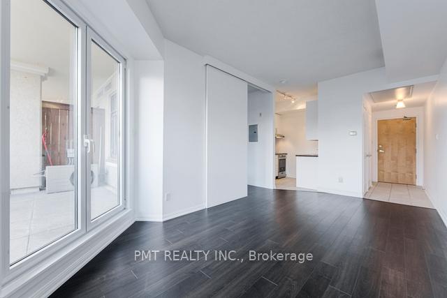 Photo 14 of Unit 427, 550 Front Street W, Toronto, Waterfront Communities — HOMEH