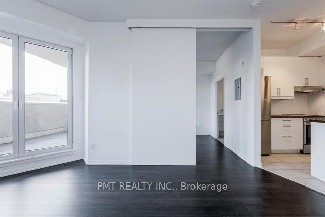 Photo 15 of Unit 427, 550 Front Street W, Toronto, Waterfront Communities — HOMEH