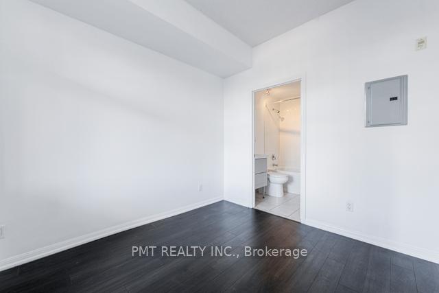 Photo 16 of Unit 427, 550 Front Street W, Toronto, Waterfront Communities — HOMEH