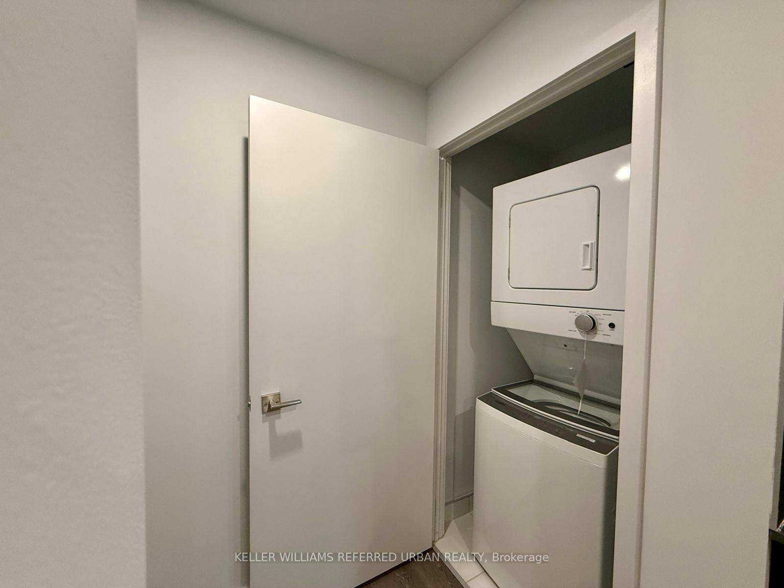 Photo 7 of Unit 1912, 2920 Highway 7, Vaughan, Concord — HOMEH