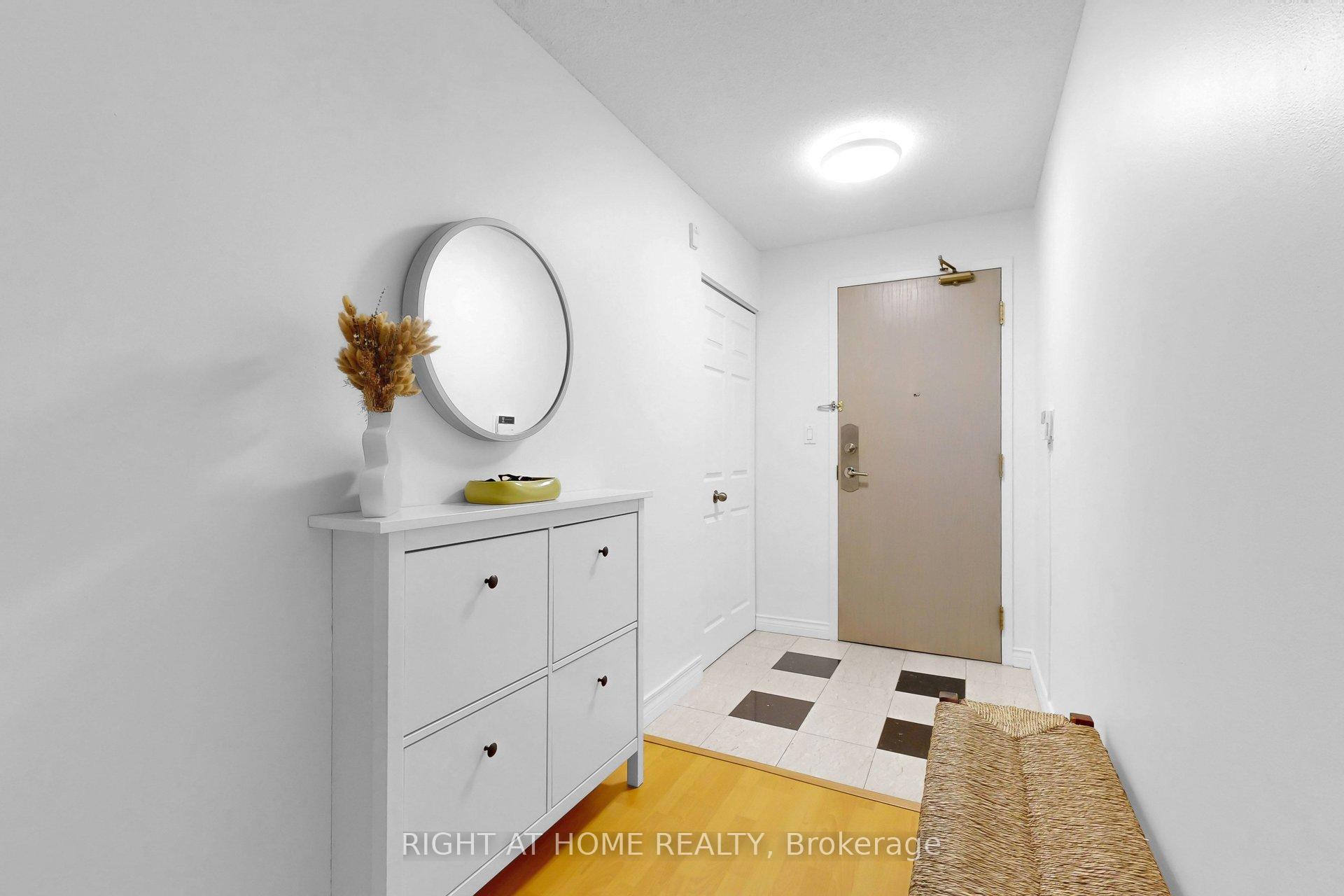 Photo 7 of Unit 216, 2100 John Street, Markham, German Mills — HOMEH