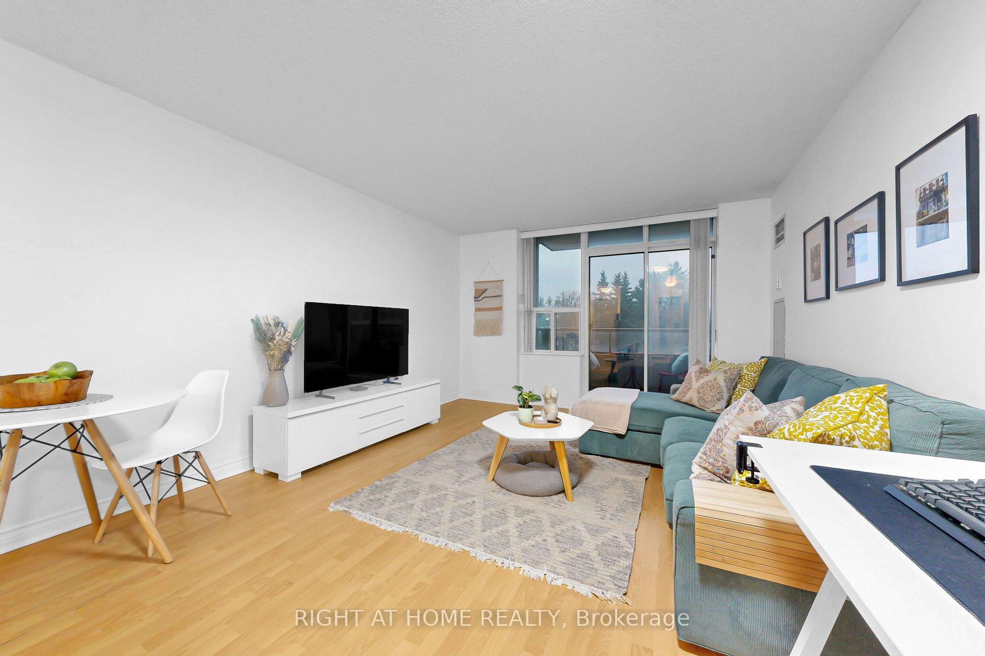Photo 8 of Unit 216, 2100 John Street, Markham, German Mills — HOMEH