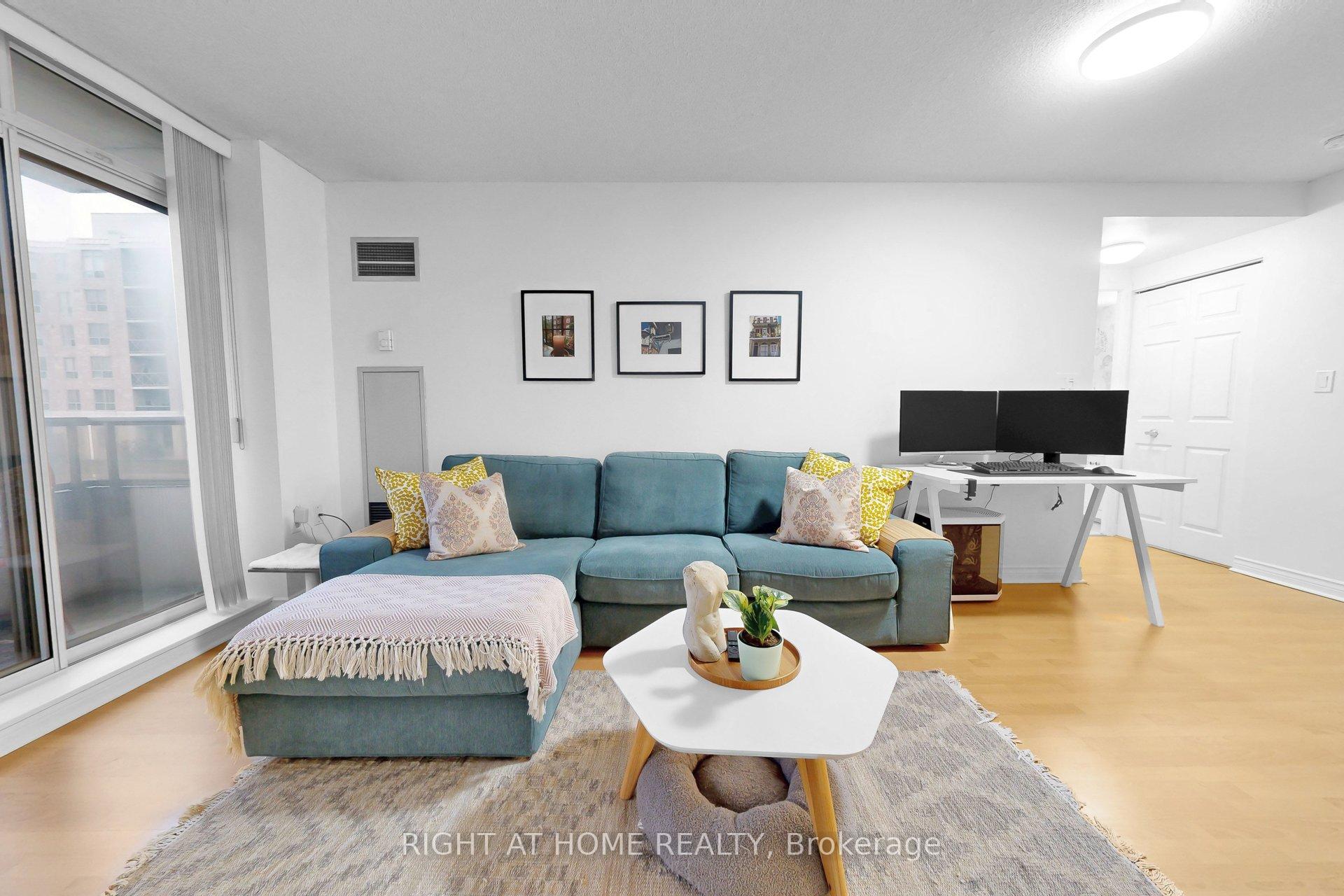 Photo 9 of Unit 216, 2100 John Street, Markham, German Mills — HOMEH