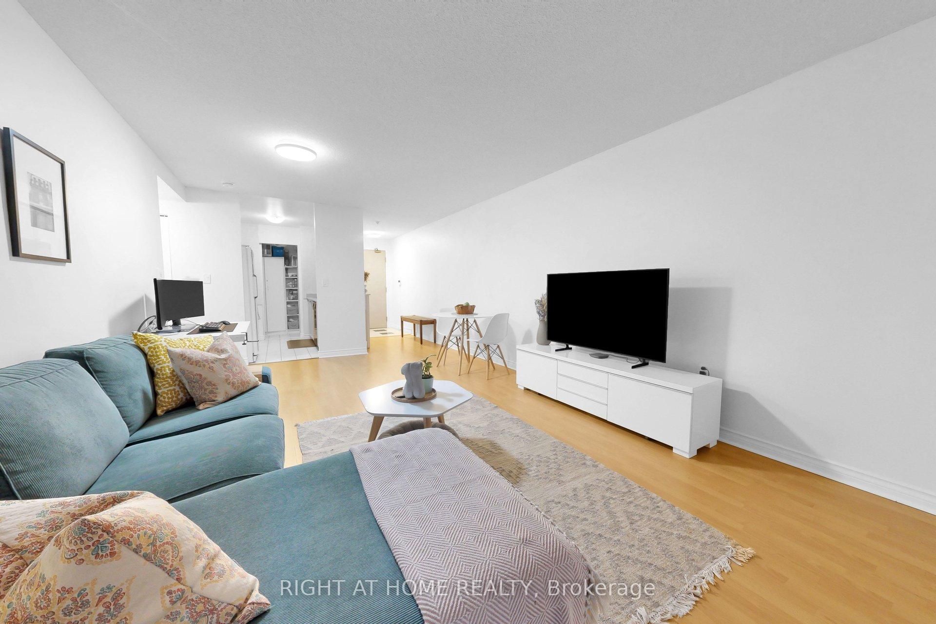 Photo 13 of Unit 216, 2100 John Street, Markham, German Mills — HOMEH