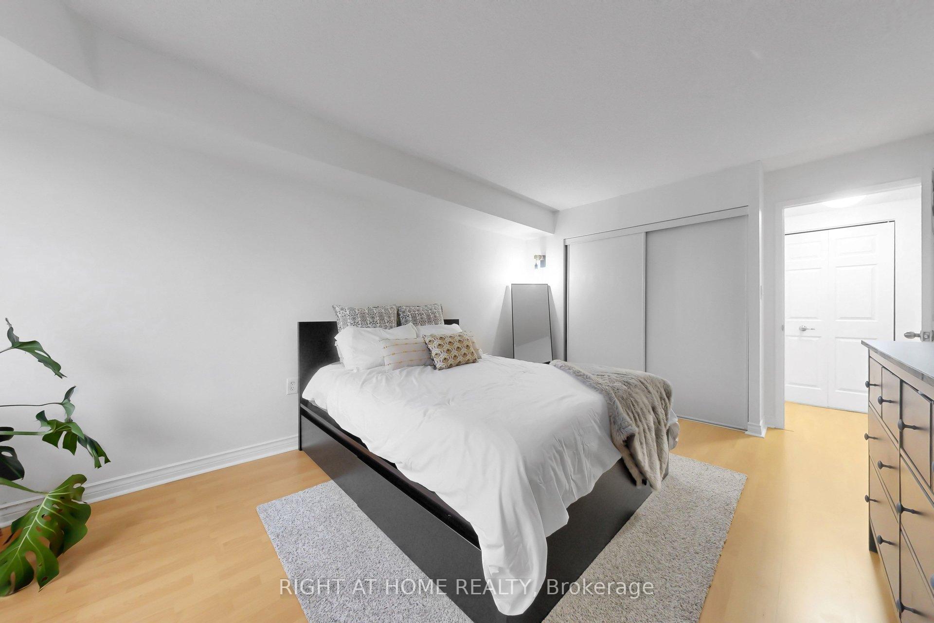 Photo 24 of Unit 216, 2100 John Street, Markham, German Mills — HOMEH
