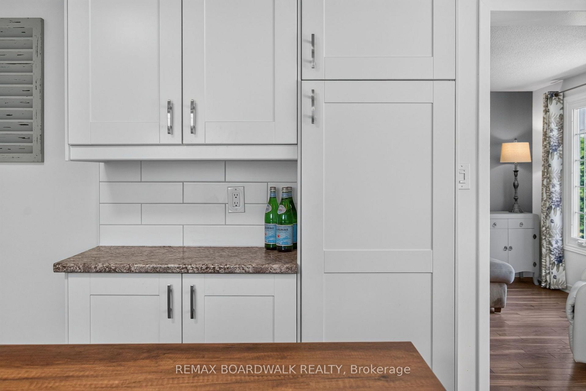 Photo 19 of 34 Binscarth Crescent, Ottawa, Kanata - Glencairn/Hazeldean — HOMEH